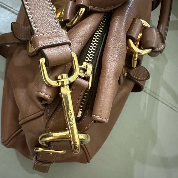 Prada Tan Leather Bag with Gold Details - Picture 11 of 12